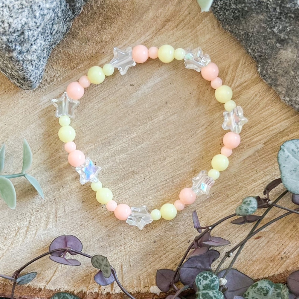 Star & Pastel Colored Beaded Bracelet | Elastic Stretch Fit
